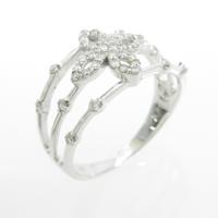 K18WG フラワー ダイヤモンドリング