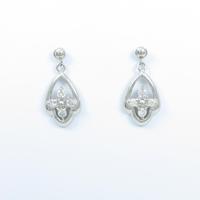 PT ダイヤモンドピアス