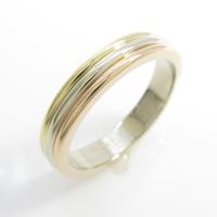 カルティエ スリーゴールドウエディング リング