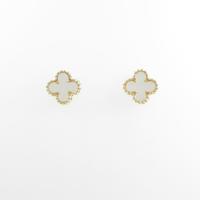 ヴァンクリーフ＆アーペル スウィートアルハンブラ ピアス