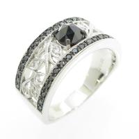 K18WG／K18BG ダイヤモンドリング