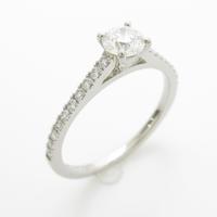 デビアス ダイヤモンドリング 0．30ct・G・VS1