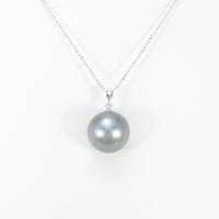 K18WG クロチョウパールネックレス