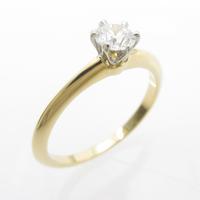 ティファニー クラシックソリティア リング 0．29ct・F・VS1