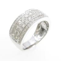 K18WG ダイヤモンドリング