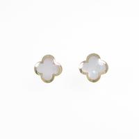 ヴァンクリーフ＆アーペル アルハンブラ ピアス