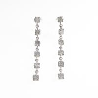 PT ダイヤモンドピアス