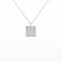 ティファニー ノーツ スクウェア ネックレス