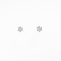 PT ソリティア ダイヤモンドピアス