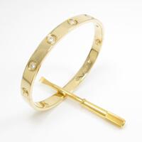 カルティエ ラブブレスレット フルダイヤ