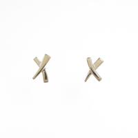 ティファニー キス スモール ピアス