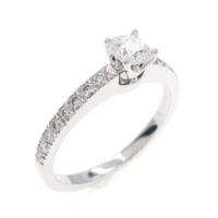 ティファニー ノヴォ リング 0．31ct・H・IF