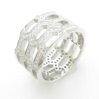 ブルガリ セルペンティ リング