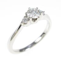 4゜C ダイヤモンドリング 0．263ct・D・VVS2・EXT