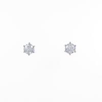 PT ソリティア ダイヤモンドピアス