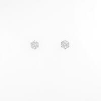 PT ソリティア ダイヤモンドピアス