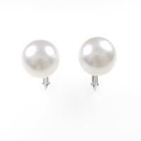 K14WG シロチョウパールイヤリング