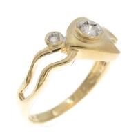 750YG／750WG フィッシュ ダイヤモンドリング