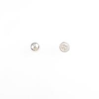 グッチ スクエア＆ラウンド スタッズ ピアス