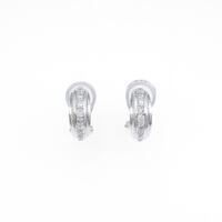 PT ダイヤモンドピアス