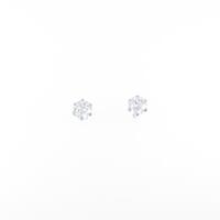 PT ソリティア ダイヤモンドピアス