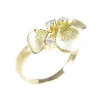 750YG フラワー ダイヤモンドリング