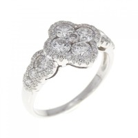 K18WG フラワー ダイヤモンド リング 1.15CT