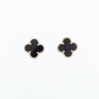 ヴァンクリーフ&アーペル スウィートアルハンブラ ピアス