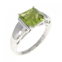PT ペリドット リング 2.26CT