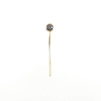 ヒロタカ ショートアロー ピアス 片耳 0.06CT
