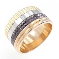 ブシュロン キャトル クラシック ラージ リング