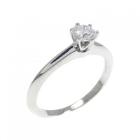 ティファニー クラシックソリティア リング 0.29CT F VS1