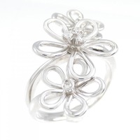 750WG フラワー ダイヤモンド リング