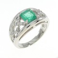 PT エメラルド リング 0.89CT