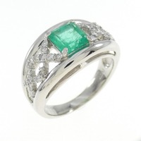 PT エメラルド リング 0.89CT