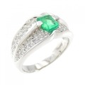 PT エメラルド リング 0.68CT