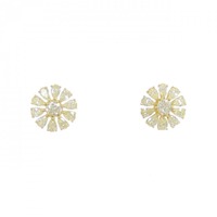 【新品】K18YG フラワー ダイヤモンド ピアス 0.90CT