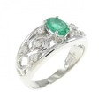 PT エメラルド リング 0.38CT