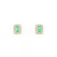 【新品】K18YG エメラルド ピアス 0.26CT