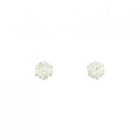PT ソリティア ダイヤモンド ピアス 0.97CT