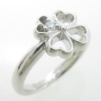 4゜C クローバー ダイヤモンドリング