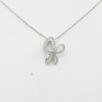 PT バタフライ ダイヤモンドネックレス