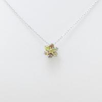 K18WG フラワー ダイヤモンドネックレス