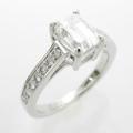 【リメイク】プラチナダイヤモンドリング 1．033ct・F・VVS2・エメラルドカット