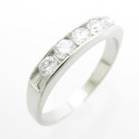 PT ダイヤモンドリング