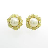 K18YG フラワー シロチョウパールピアス