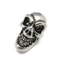 BWL(ビルウォールレザー)　スカルビーズチャームペンダント　C324