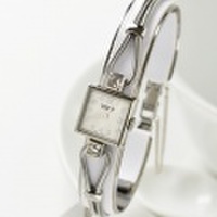 KATHARINE HAMNETT(キャサリン ハムネット) スワロフスキークリスタル入り アクセサリーウォッチ KH60C3-B11