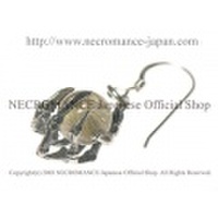 【ネクロマンス NECROMANCE】 ルチルクォーツ ボーンハンドピアス Rutilated Quartz Bone Hand Pierce 金線 水晶 骸骨