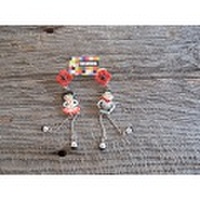 【メール便可】TARATATA　14juilletシリーズ　パリ祭を楽しむカップルのピアス（フランス）